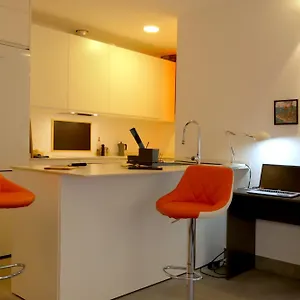 apartment-with-two-suites-in-the-center-of-malaga.1costadelsol.com/