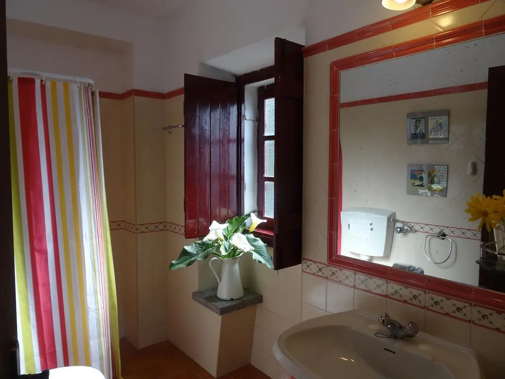 My Room - Villa Vina  - Ter Monchique 0*,  Portugal
